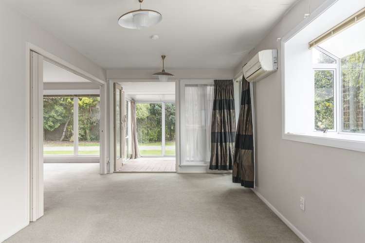 28 Hadlow Place Burnside_11