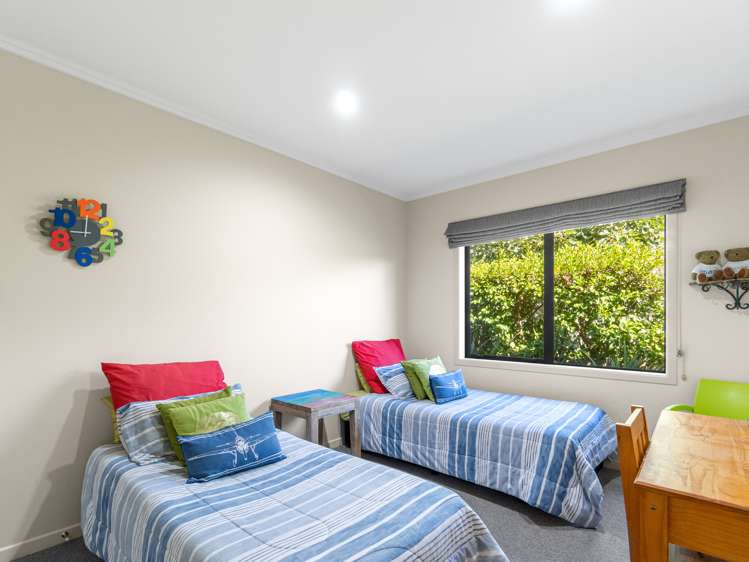 11 Johnnybro Place Rototuna North_13