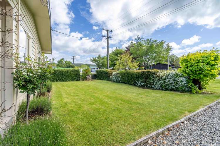 42 Newburn Street Waikaia_17