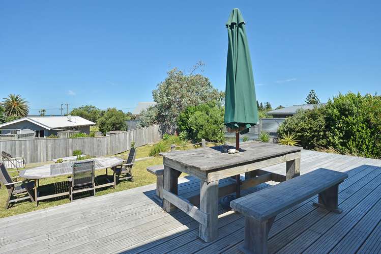 53 Pinedale Crescent Riversdale Beach_5