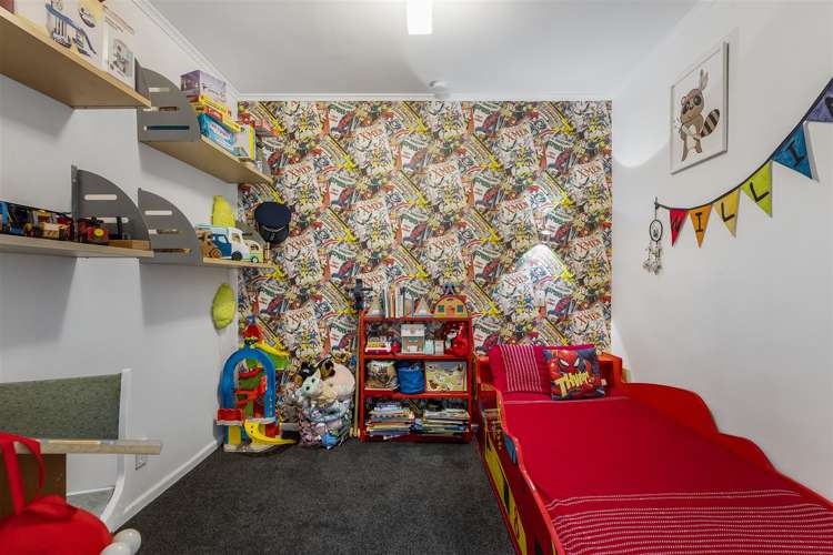 76 Marine Parade Mellons Bay_23