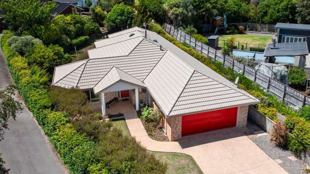 A Private & Sun-Soaked Sanctuary