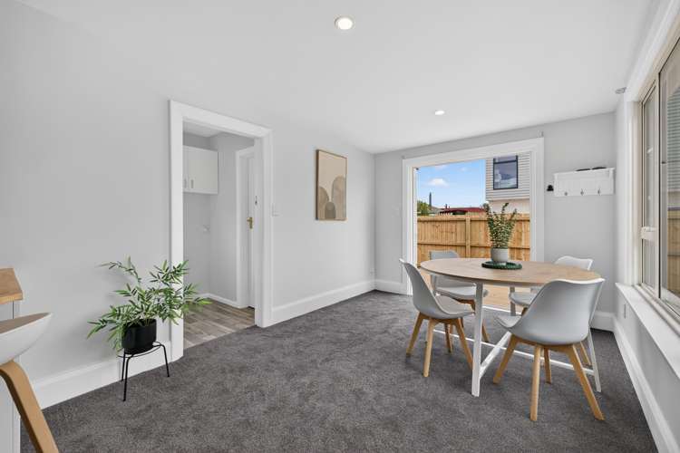 37 Frankleigh Street Somerfield_7