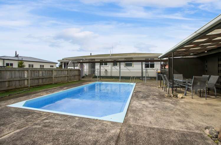 71 Kensington Road Waihi_12