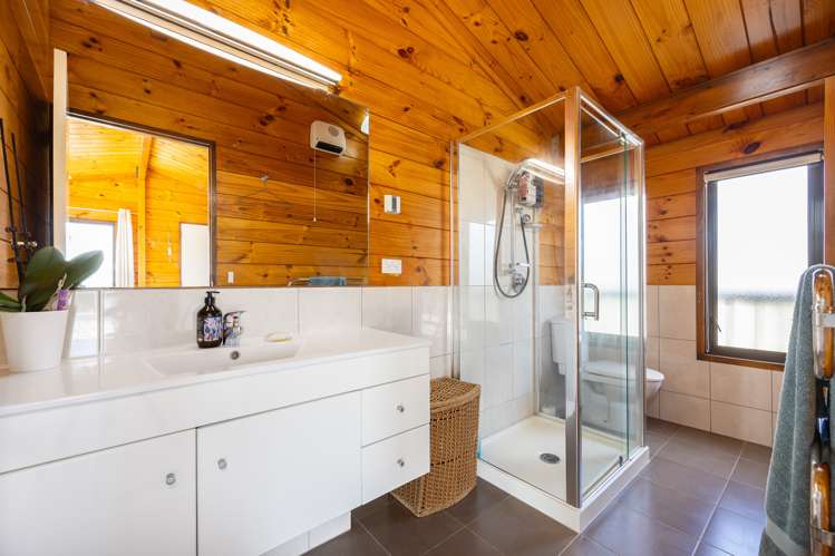 1/49 De Luen Avenue Tindalls Beach_18