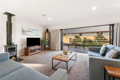 6 Adler Drive_2