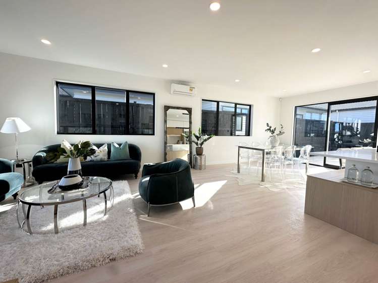 14 Matahae Crescent Wainui_6