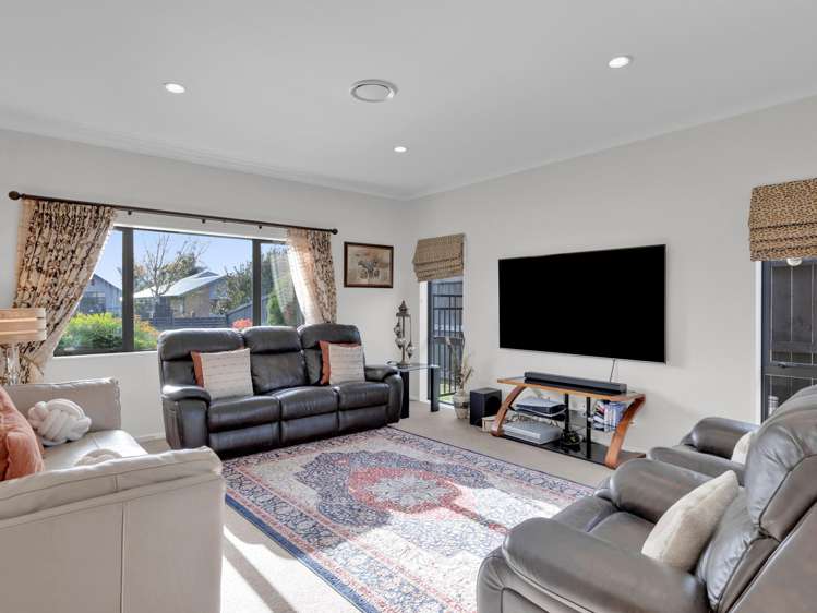 9 Aquila Crescent Rototuna North_12