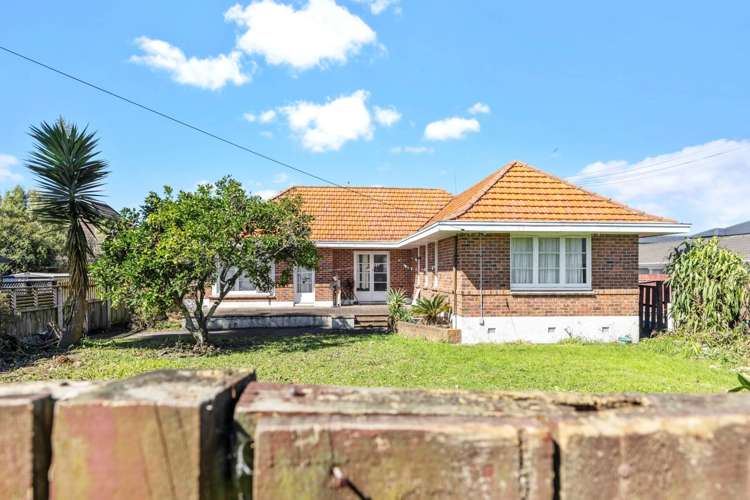 31 Hoteo Avenue_0