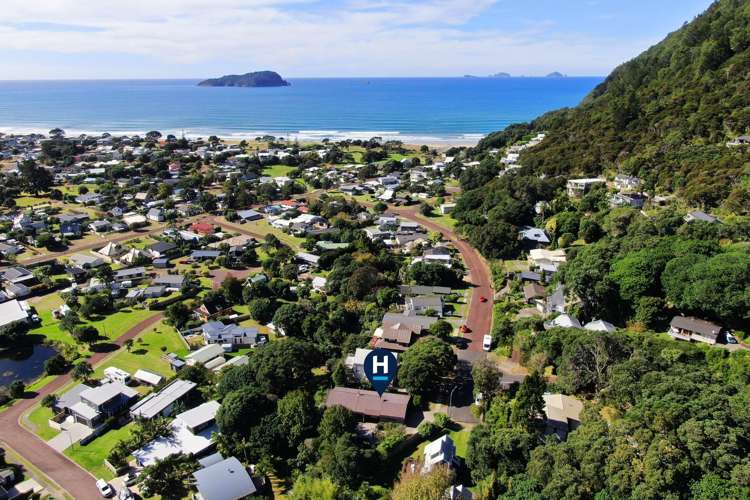 32 Mount Avenue Pauanui_1