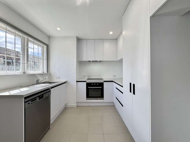 3157 Great North Road New Lynn_3
