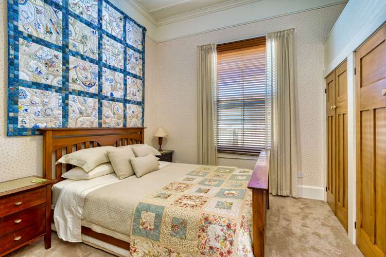 81 Nelson Crescent Napier South_11