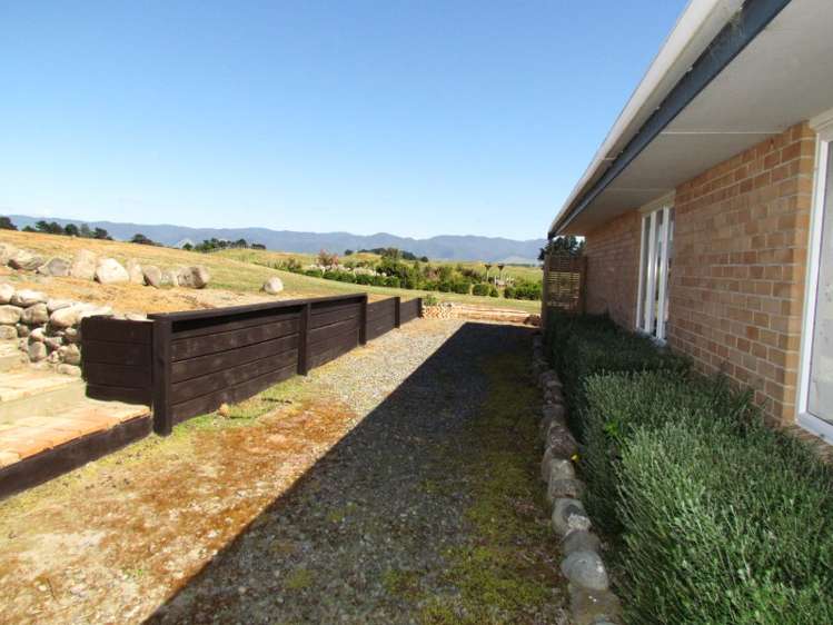 1076 Kahutara Road Kahutara_24