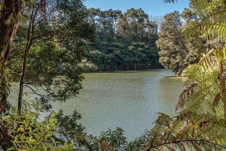 352 Lake View Drive Karapiro_18