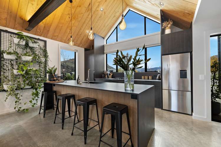 85 Jack Hanley Drive Jacks Point_6