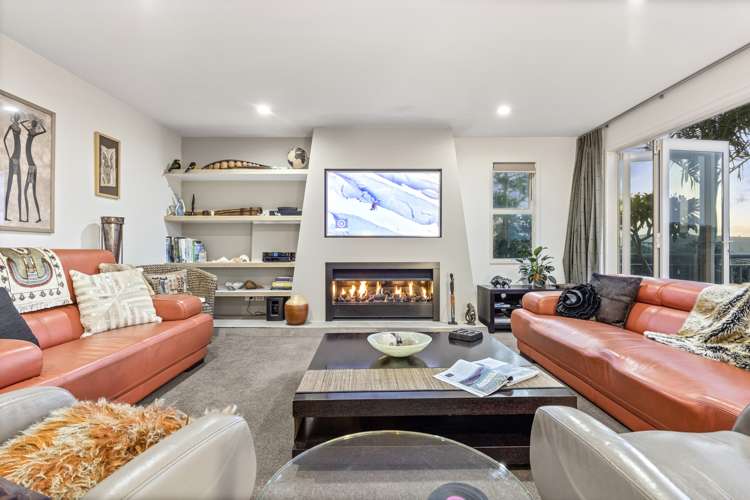 1 Sykes Avenue Hatfields Beach_12