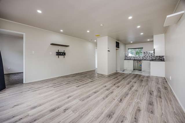 2/60 Moncrieff Avenue Clendon Park_1