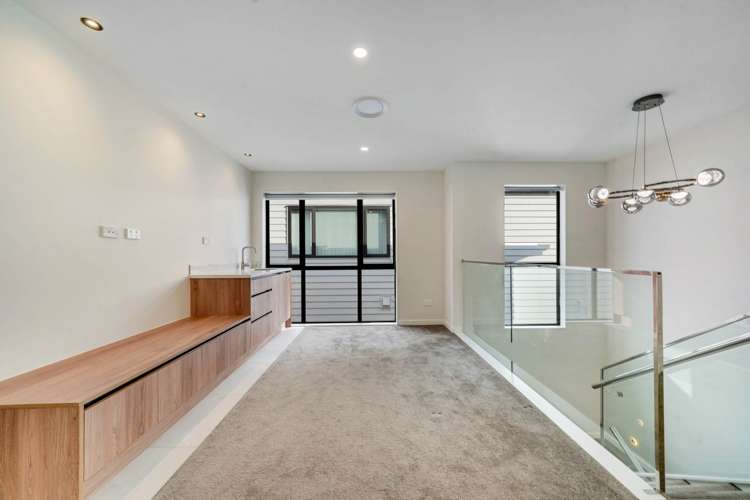 38 Ascent Street Flat Bush_16