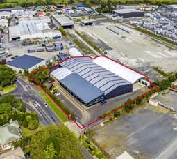 Vacant warehouse in fast-rising industrial hub