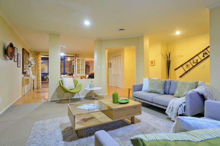 5b Olwyn Place Greenhithe_8