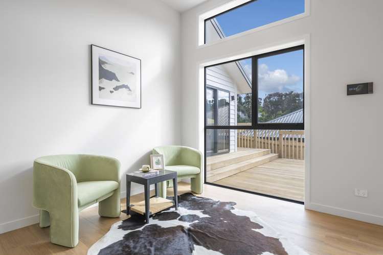 17 Awanui Road Red Beach_15