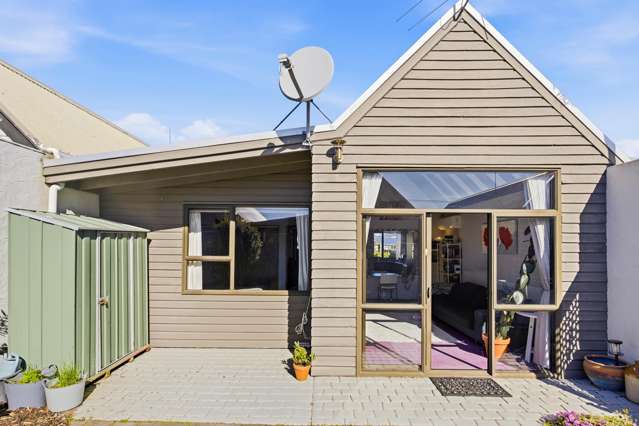 Easy living, great location