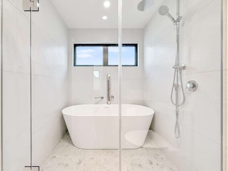 28 Fickling Avenue Hillsborough_15