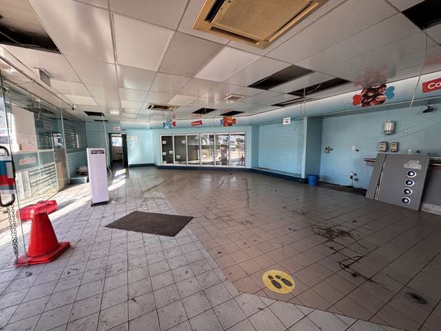 14 The Strand Wainuiomata_2