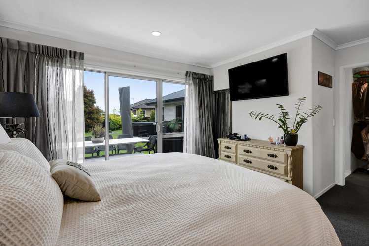 3 Condor Crescent Bell Block_21