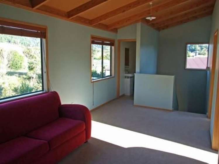 6 Tata Heights Takaka_9