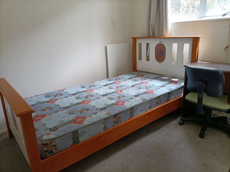 7 Stanhope Grove Korokoro_9