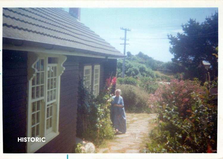 134 Wellington Road Paekakariki_13