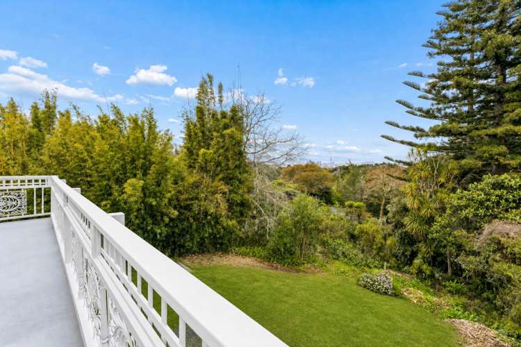 53 Pupuke Road Birkenhead_21