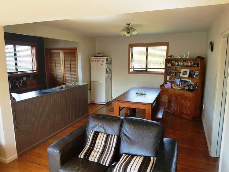 15 Collins Drive Waikuku Beach_2