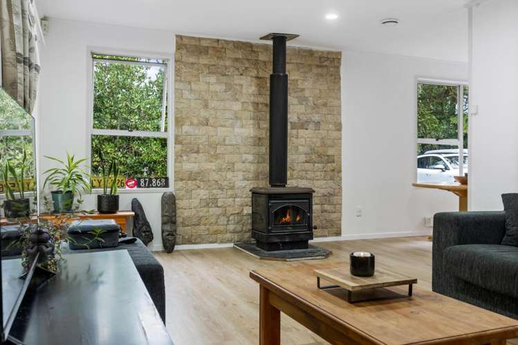 11 Kilcar Place Massey_15