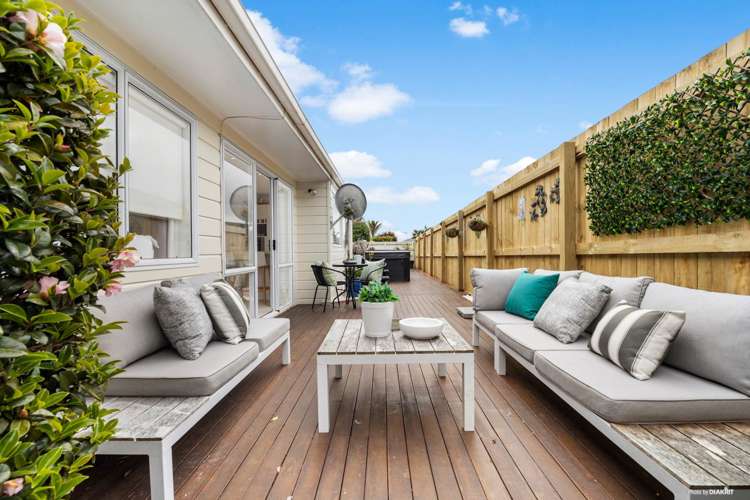 1 Putter Place Golflands_17