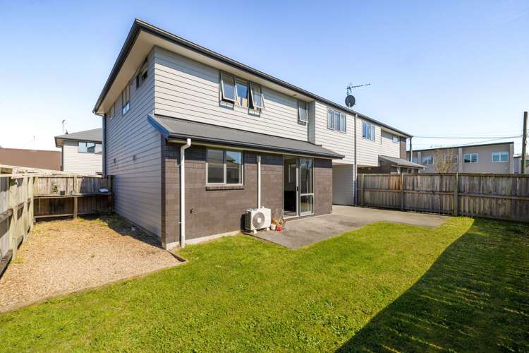 2/30 Beatty Street Melville_21
