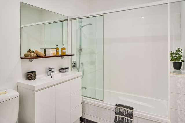 8f/154 The Terrace Wellington Central_4