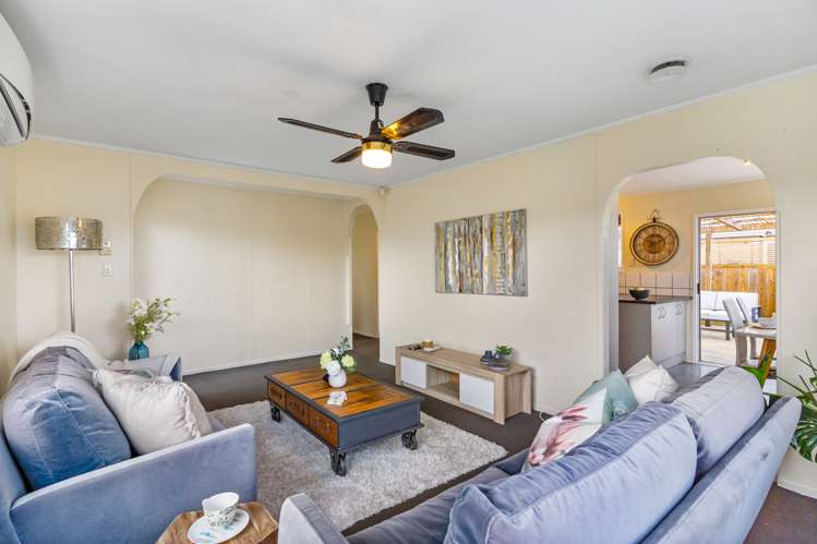 9 Arodella Crescent Ranui_5