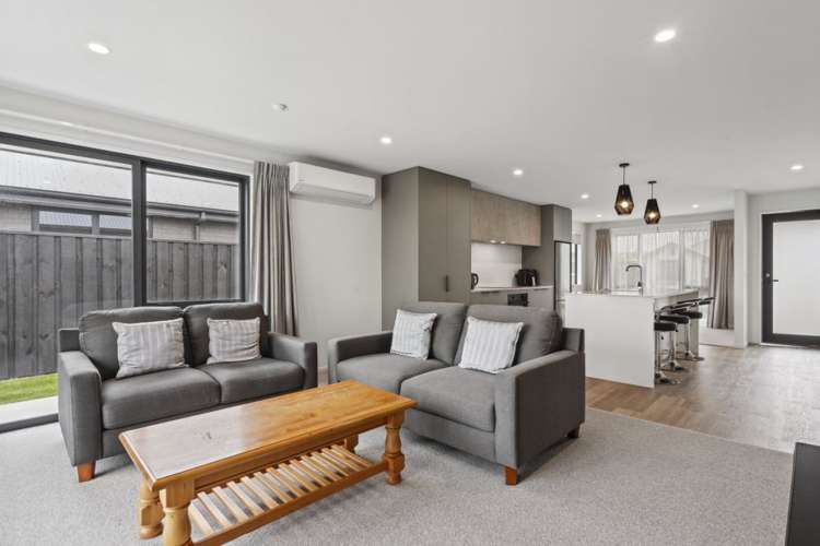 17 Hanmer Crescent_3