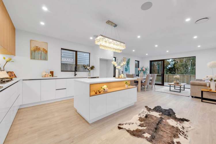 25 Drumnaconagher Road Flat Bush_10