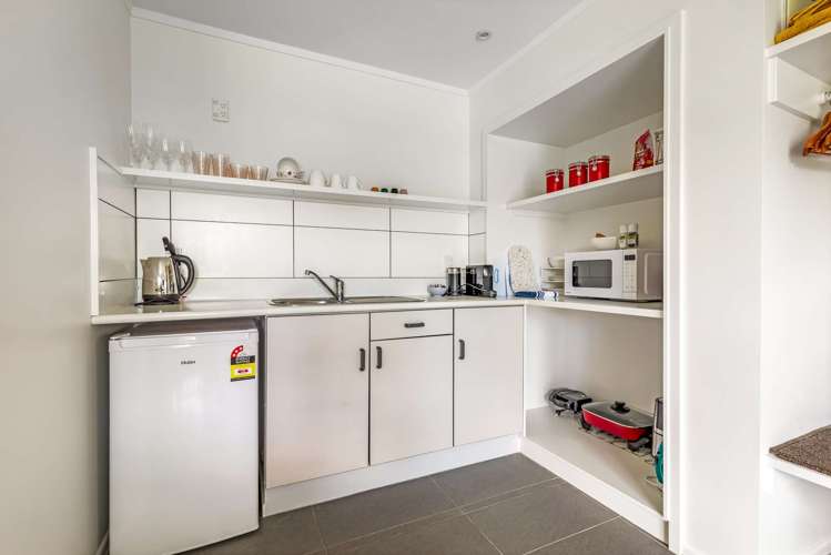 43A Robertson Street Glenholme_26