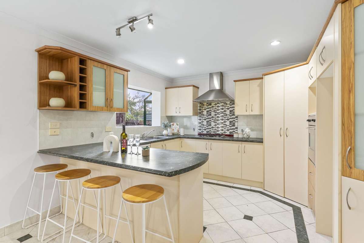 70 Mt Lebanon Crescent_2