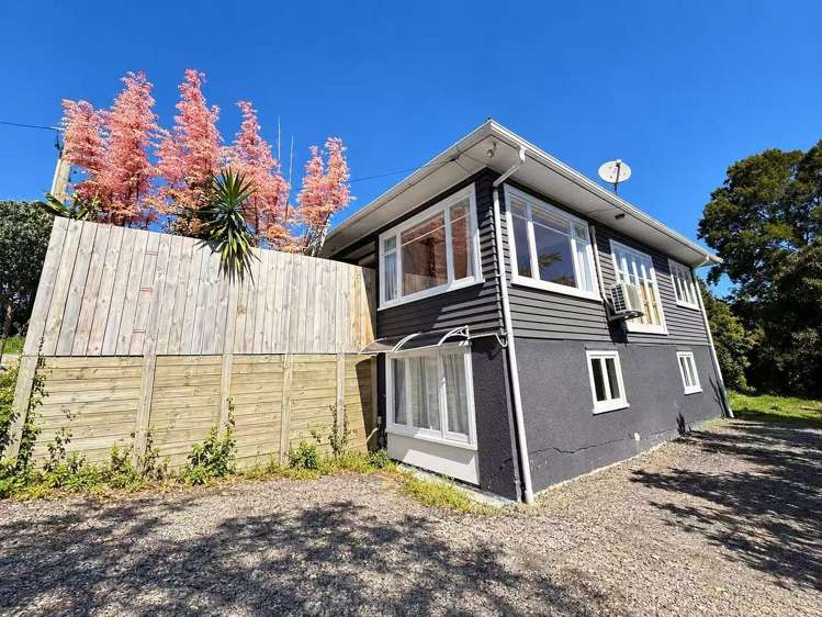 49 Evans Road Glen Eden_17