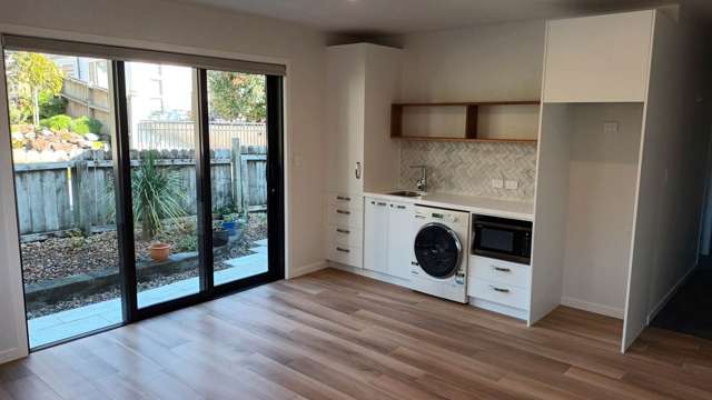 887 Whangaparaoa Road Manly_1