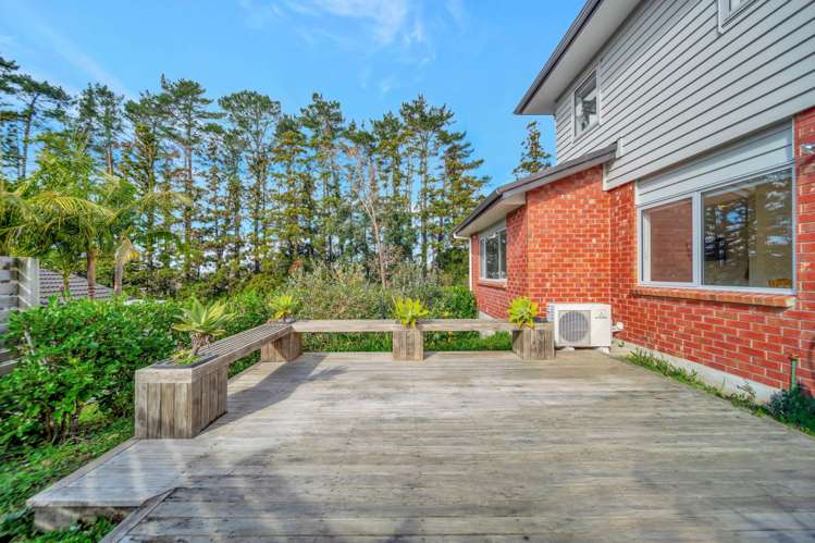 Bradnor Meadows Drive Swanson_15