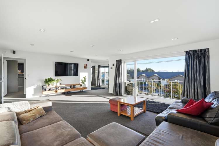 142 Cavendish Road Casebrook_3