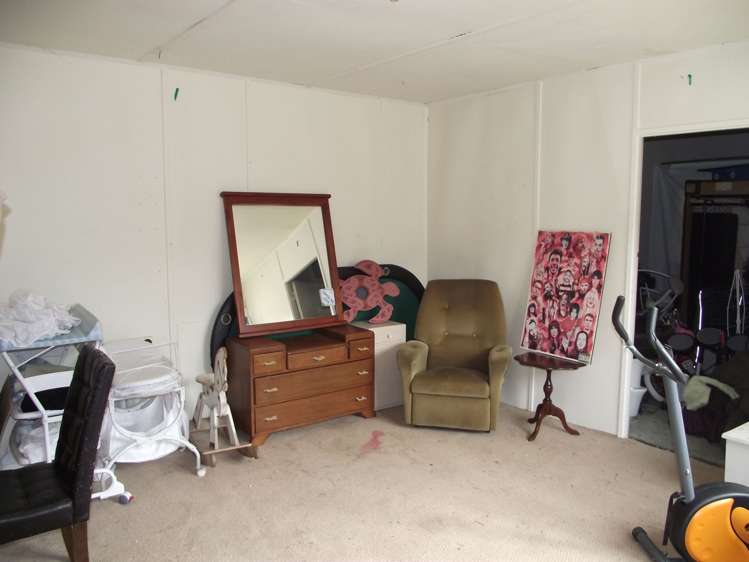 9 George Street Stokes Valley_8