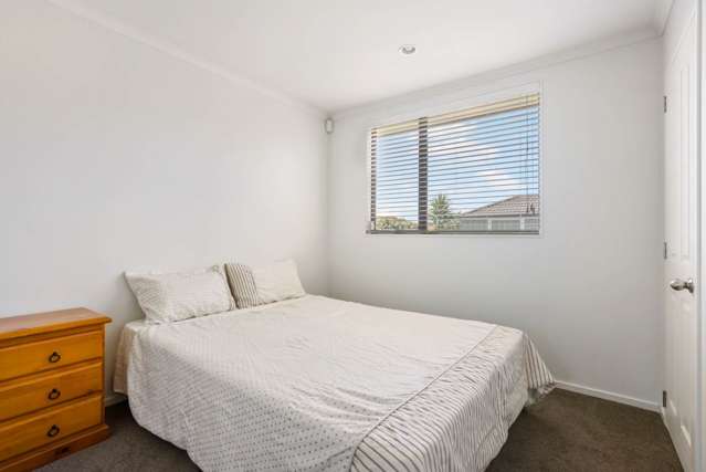 193 Keri Vista Rise Papakura_4