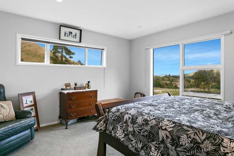 940 Mapara Road Kinloch_14